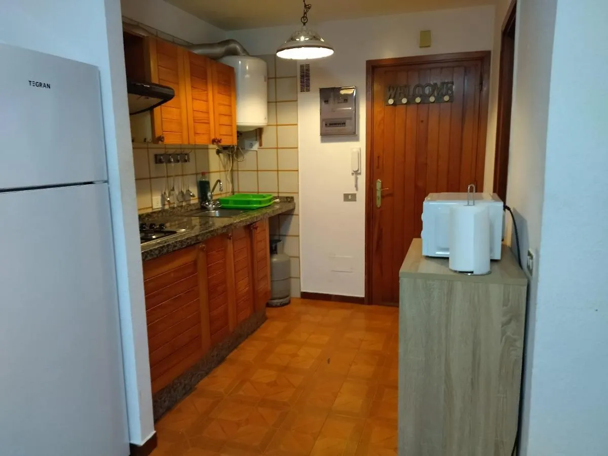 One Bedroom Apartment With Pool, 100 Meters From The Beach Puerto de la Cruz  0*, Puerto de la Cruz (Tenerife)